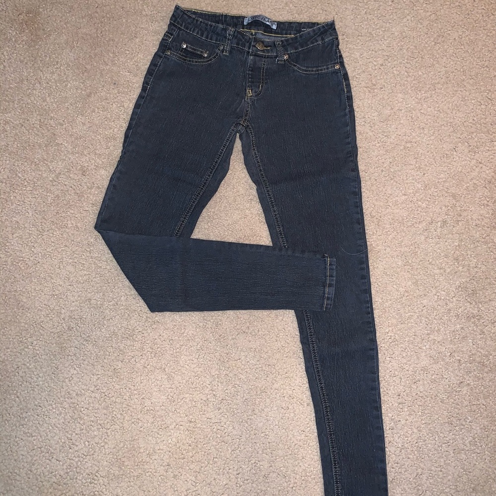 Toxic Jeans - Picture 2 of 5